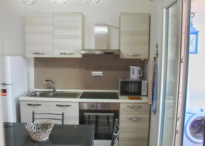 Tommy House * Калазетта